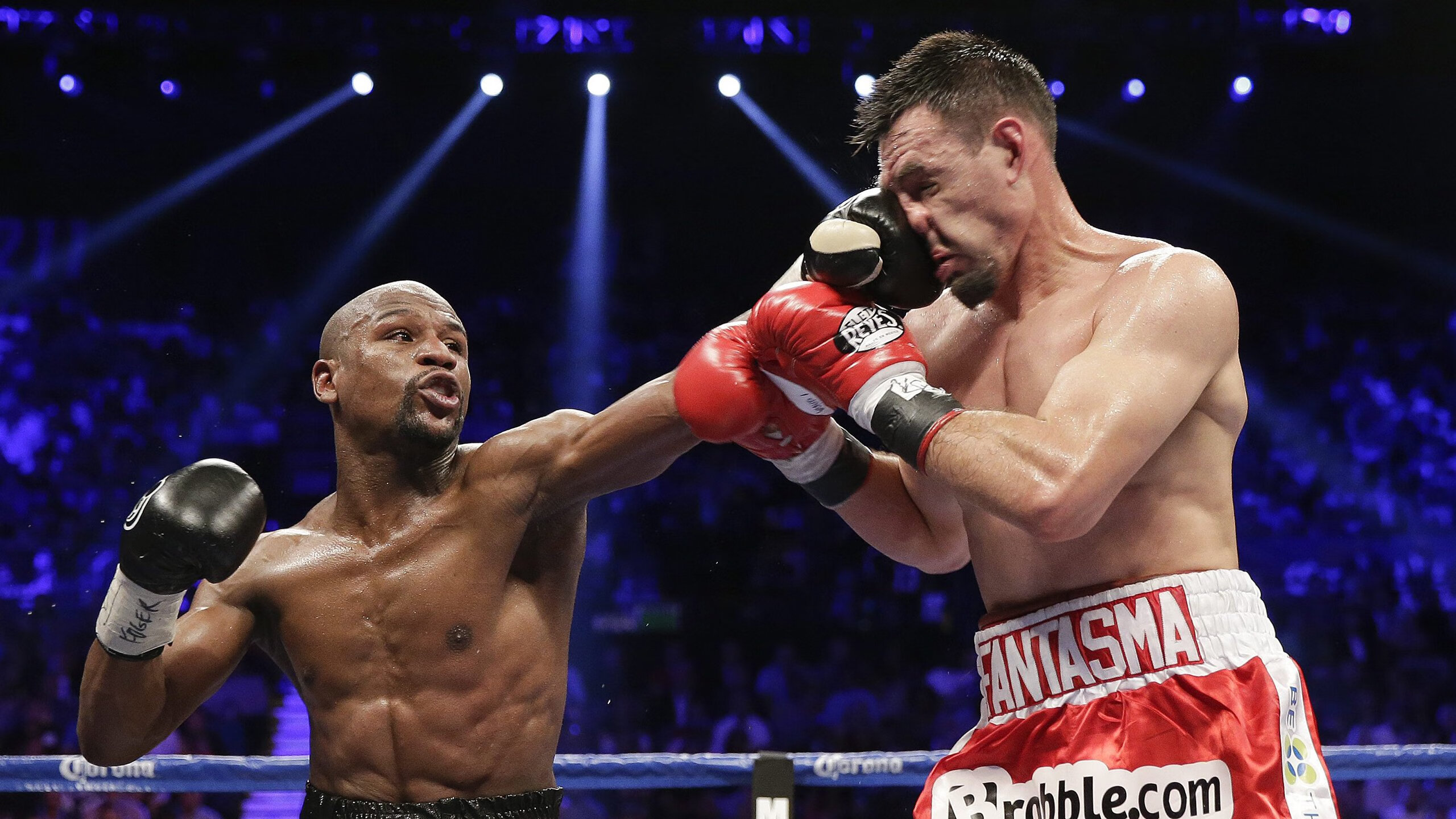 意甲焦点战与NBA绝杀夜，体育世界的双重奏